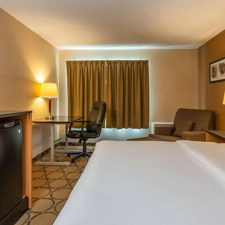Comfort Inn Edmundston Exterior photo