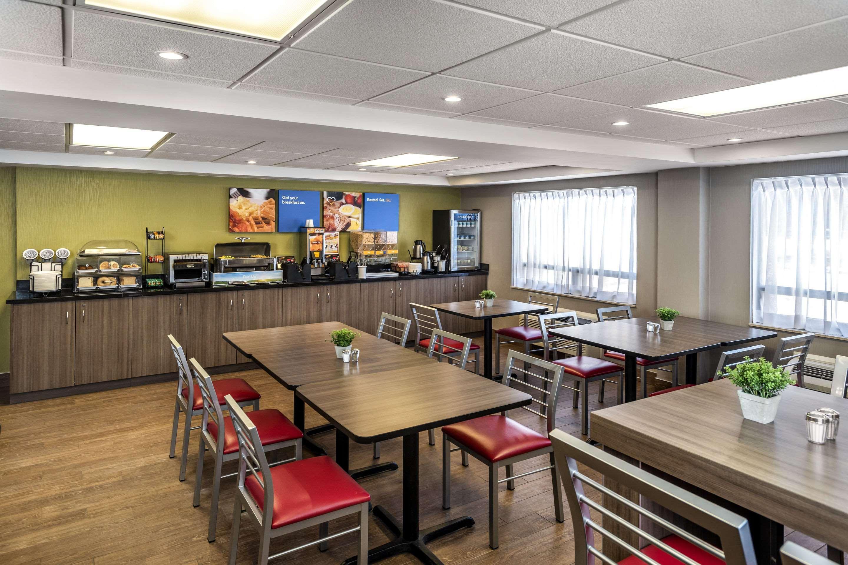 Comfort Inn 3*